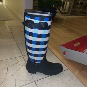 NWT Hunter Navy Gingham Rain Boots